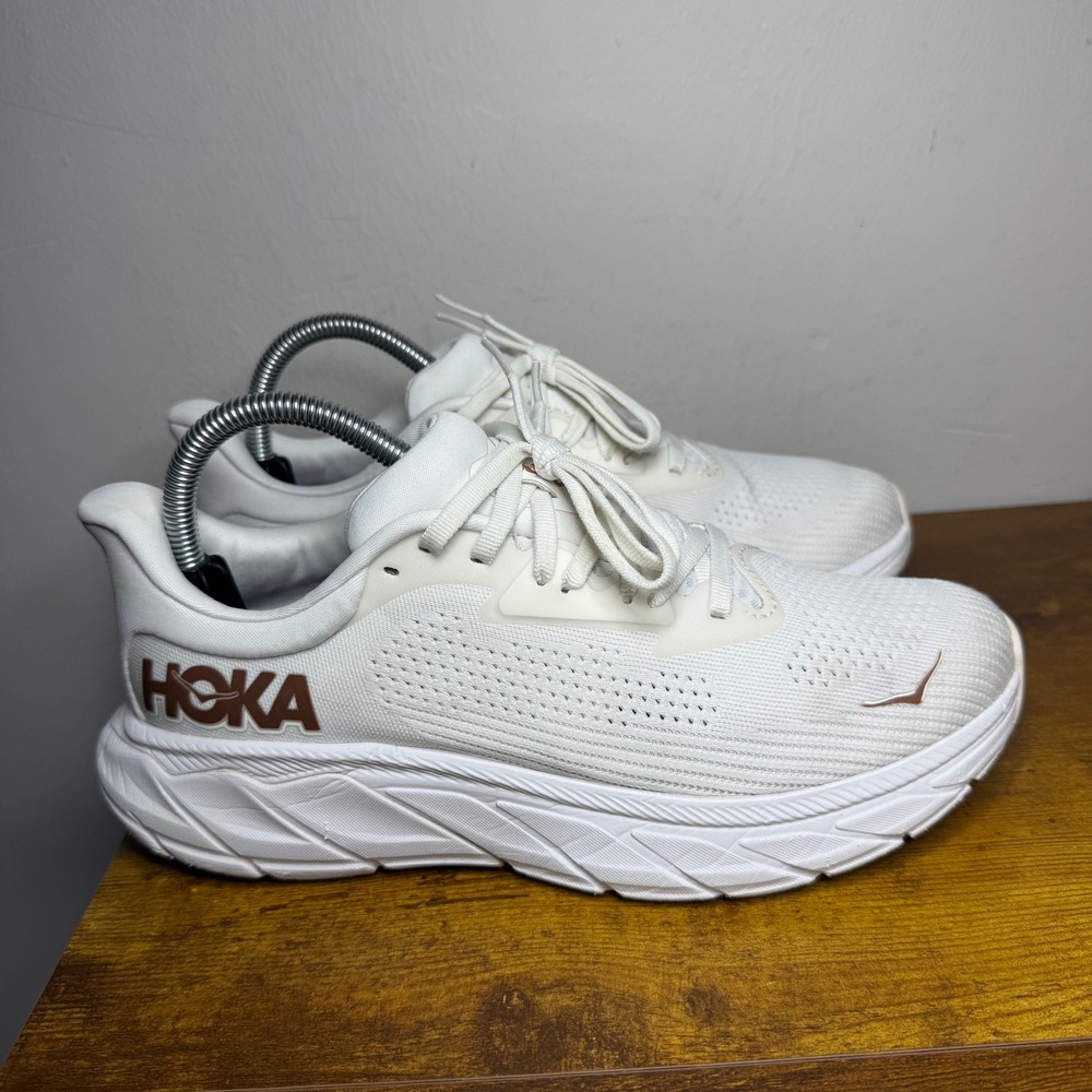 Hoka Arahi 7 Running Shoes Womens Size 8.5 White 1147851 BSG